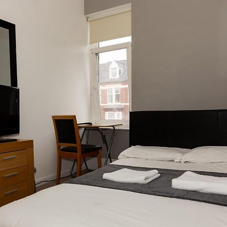 Alexander Apartments Rooms 2 Саут Шийлдс Екстериор снимка