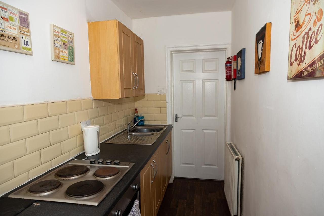 Alexander Apartments Rooms 2 Саут Шийлдс Екстериор снимка