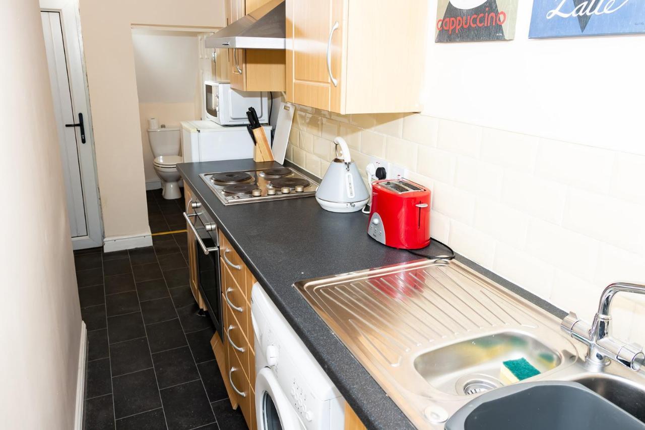Alexander Apartments Rooms 2 Саут Шийлдс Екстериор снимка